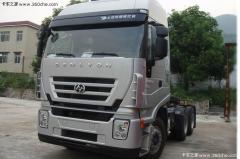 紅巖 杰獅重卡 380馬力 6X4 牽引車(舒適版輕量化)(CQ4254HTVG324V)